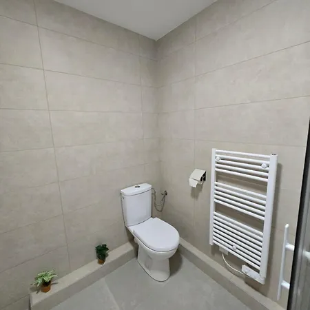 303 - Refait A Neuf Strasbourg